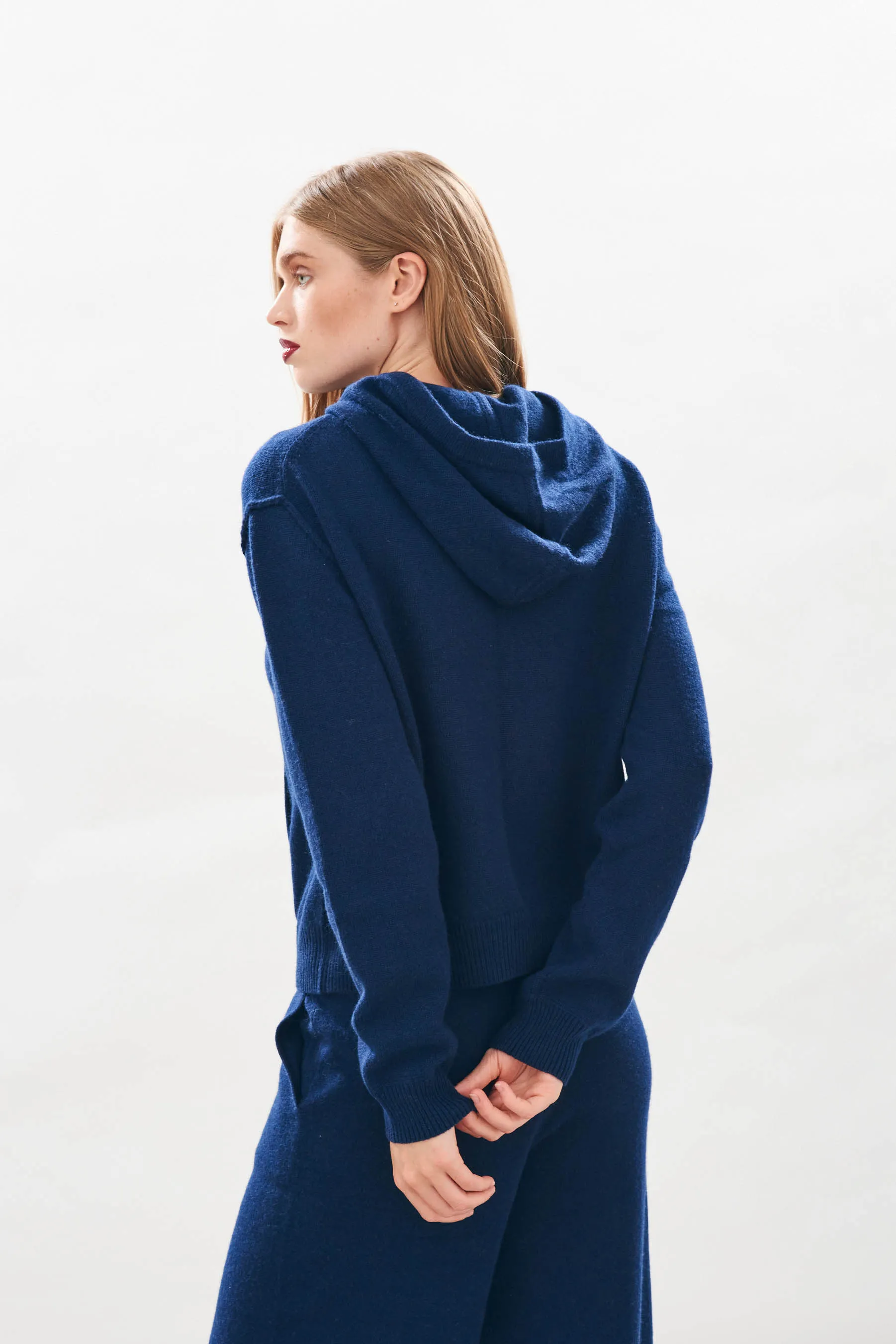 Cashmere Wool Hoodie in Navy