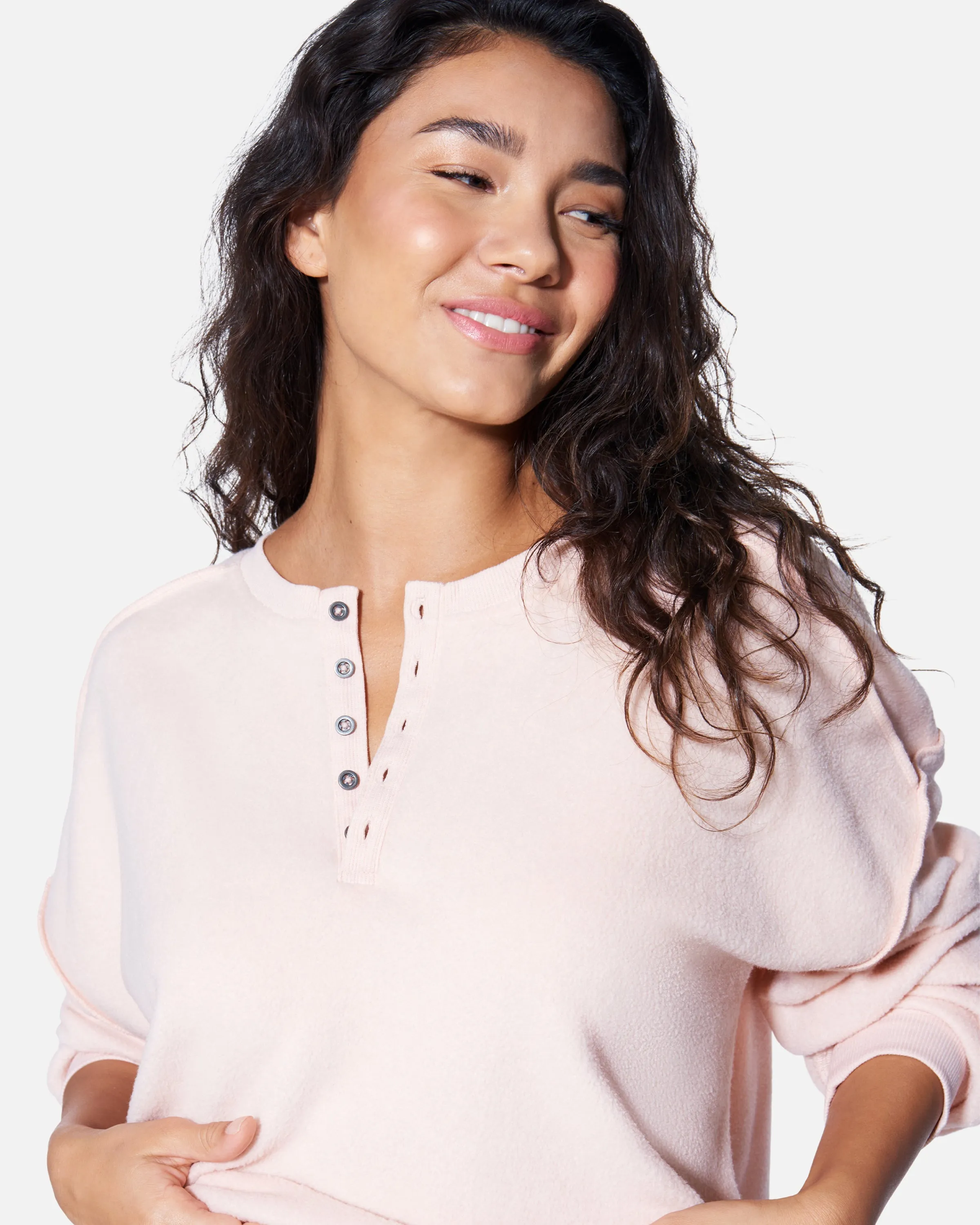 ESSENTIAL ALL TIME FAVORITE HENLEY LONG SLEEVE TOP