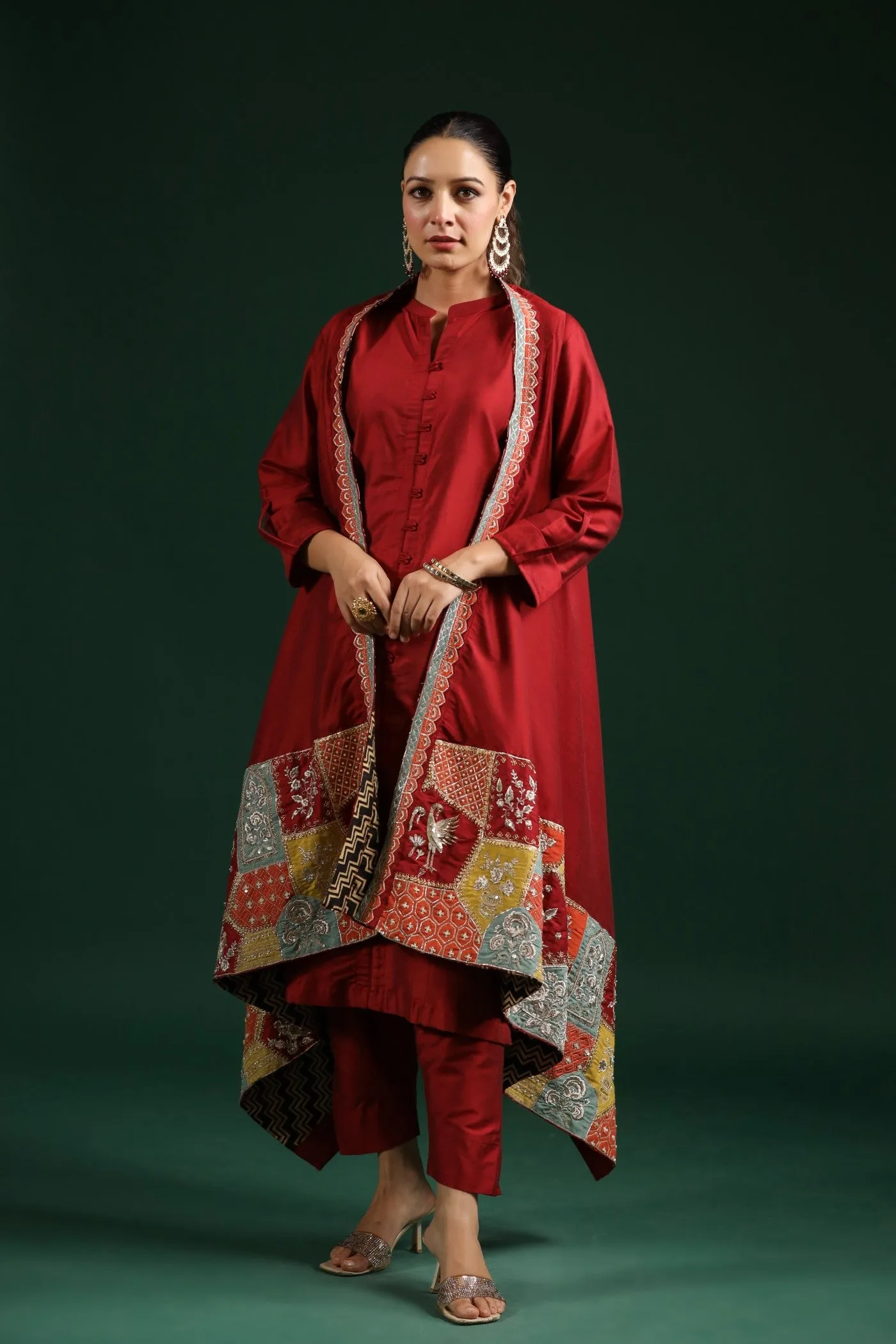 Marron Ethnical Embroidered Dola Silk Cape Set