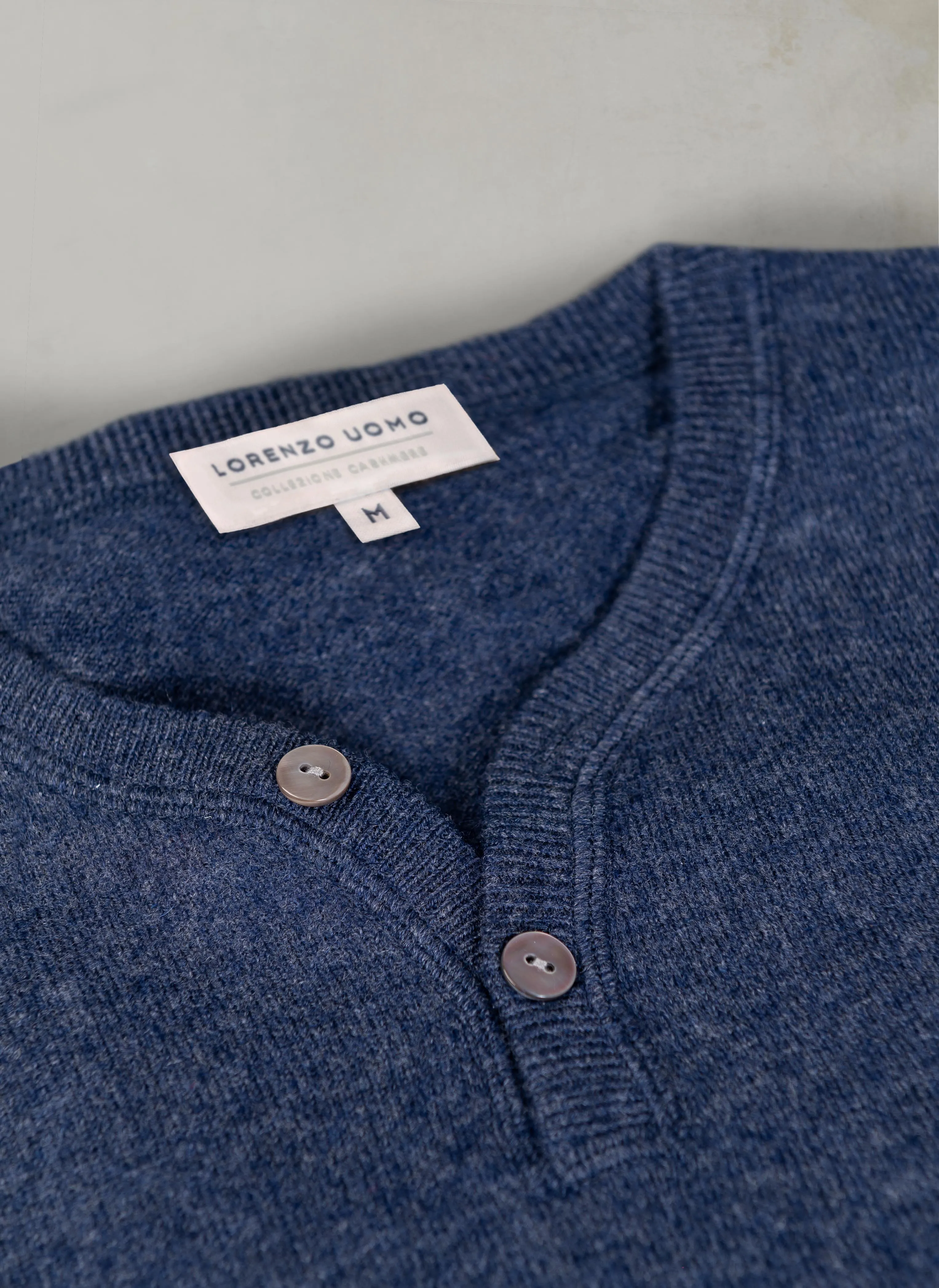 Men's St. Germain Henley 2-Button Cashmere Sweater in Navy