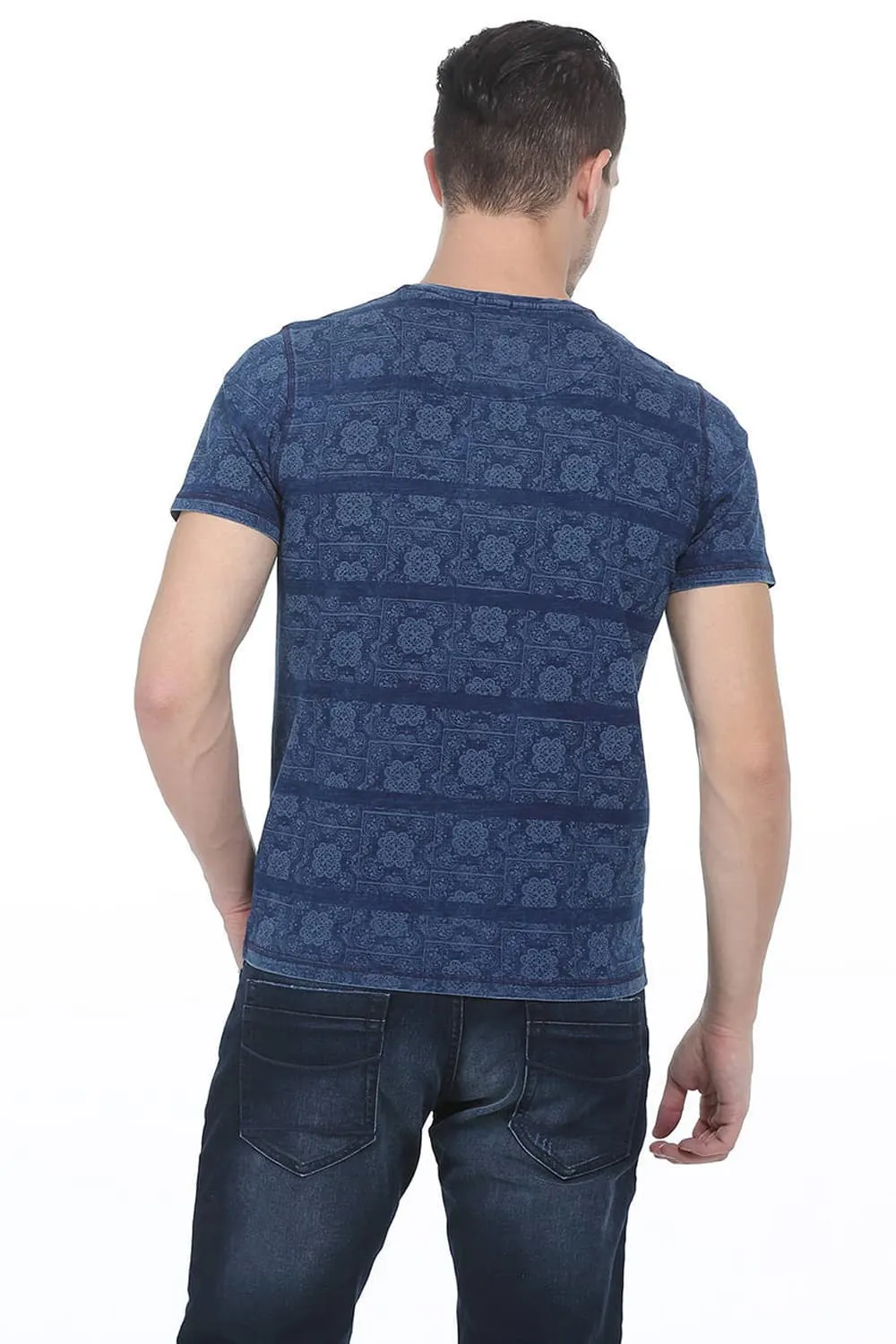 Muscle Fit Henley Printed T Shirt