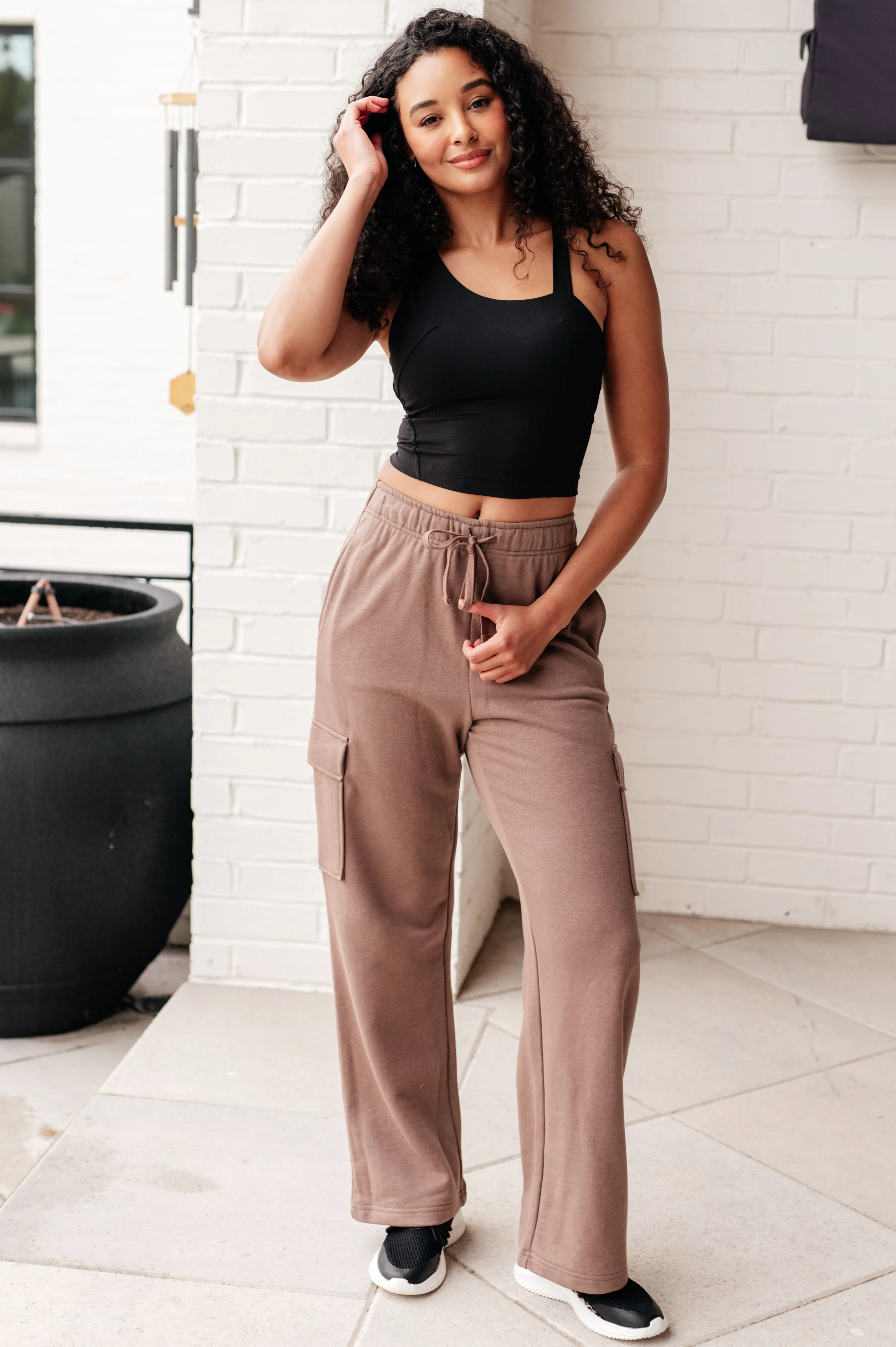 *Online Exclusive* Run, Don't Walk Cargo Sweatpants in Smokey Brown