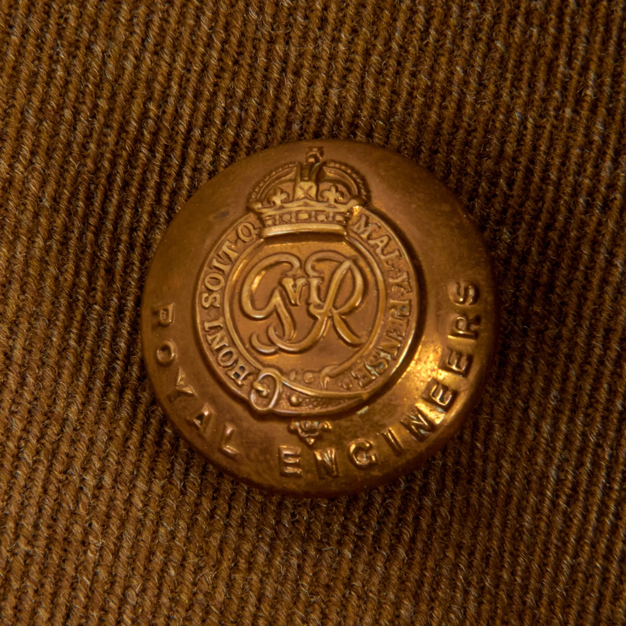 Original British WWI Royal Engineers Named Officer’s Uniform Set with Visor Cap For Military Cross Recipient “Major Thomas”