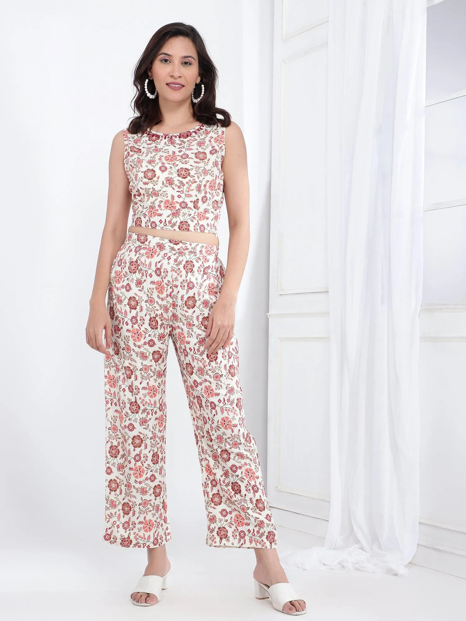 Printed Womens 3 Pec's Co-Ord Set With Shrug