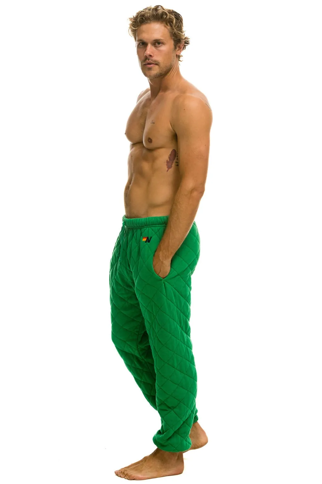 QUILTED SWEATPANTS - KELLY GREEN