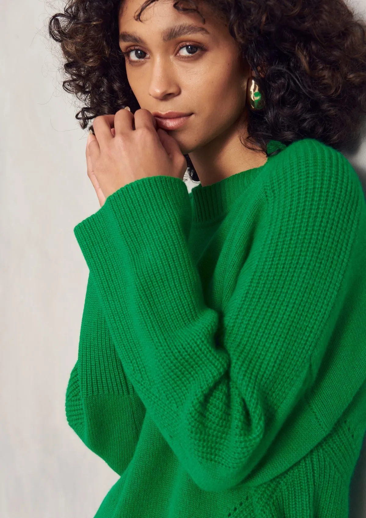 Ribbed Detail Lofty Crew Sweatshirt in Billiard Green