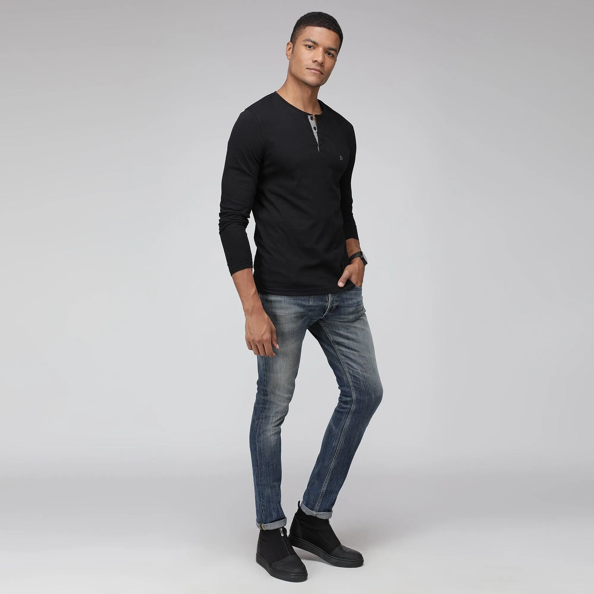 Sporto Men's Henley Neck Full Sleeve T-Shirt - Black