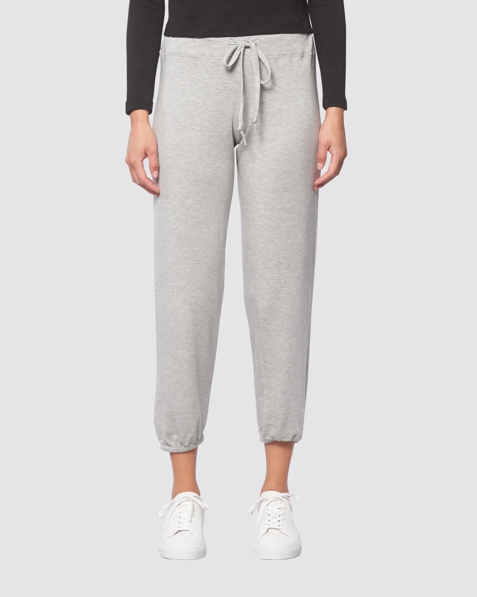 The Women's Classic Sweatpant