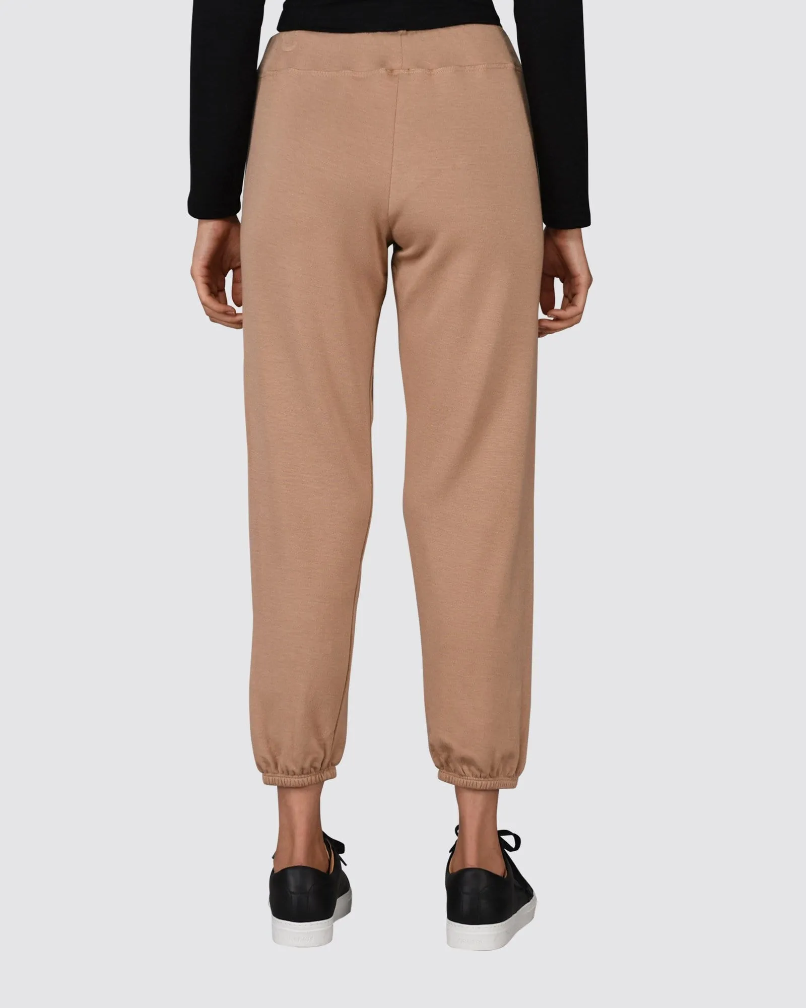 The Women's Classic Sweatpant