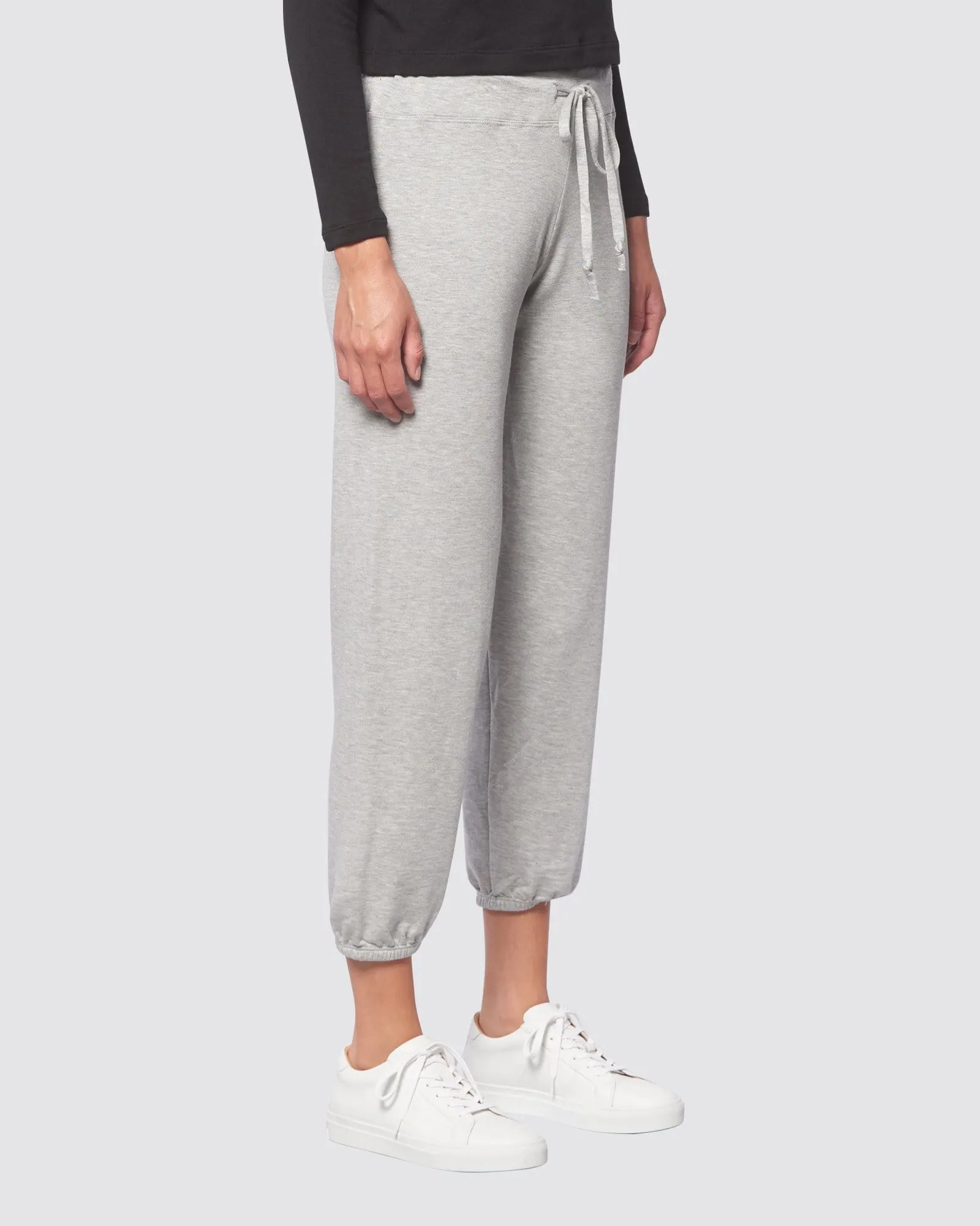 The Women's Classic Sweatpant