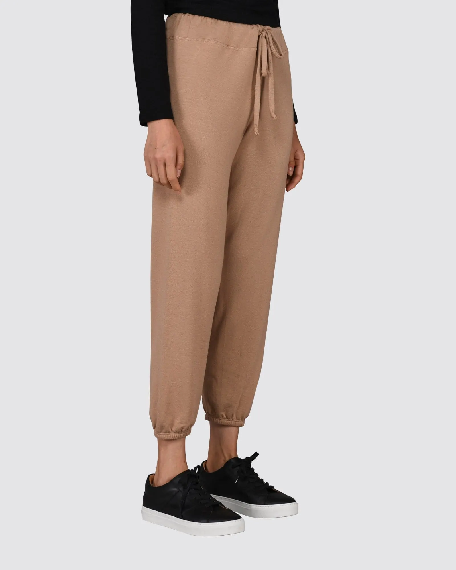 The Women's Classic Sweatpant